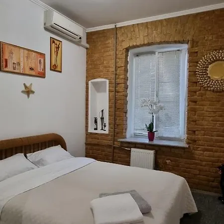 Софиевская 8 * Kyiv